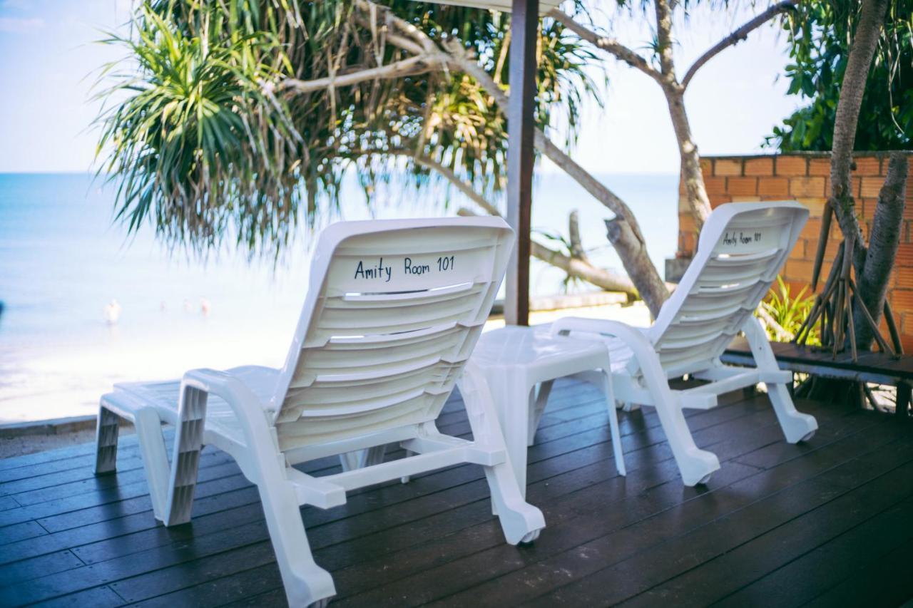 Amity Beach Resort Maret Exterior foto